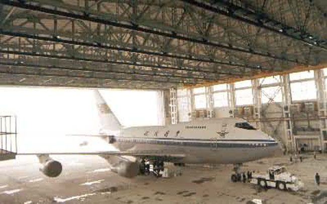 新郑机库网架工程